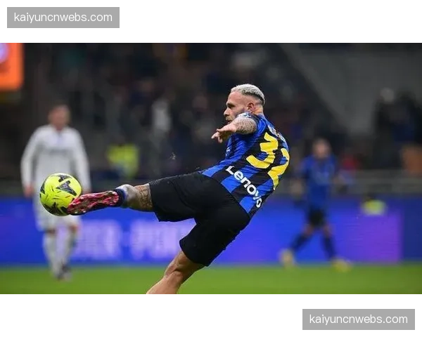 即时：恩波利2-1领先卡利亚里，巴尔丹齐梅开二度